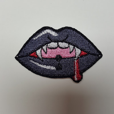Vampire Mouth Patch – Free Machine Embroidery File